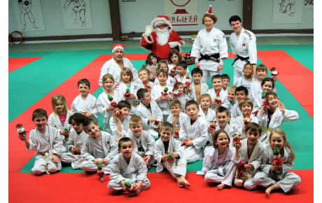NOEL 4-7 ANS DOJO DE BERNAY LE 19-12-2018
