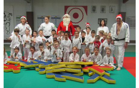 15-12-2021 NOEL SAMOURAÏ A BERNAY