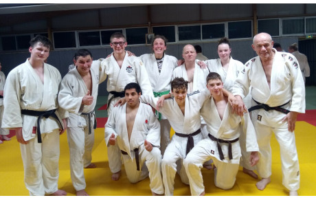 03-11-2023 ENTRAINEMENT ADULTES. LE NEUBOURG